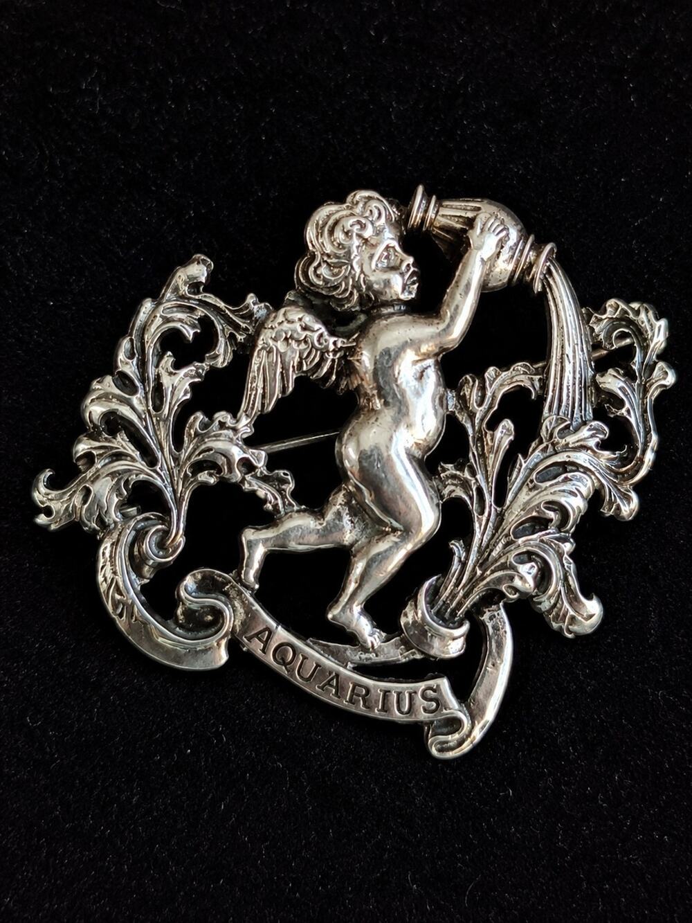 Vintage Cini Sterling Silver Aquarius Cherub Zodiac Brooch Pin Signed